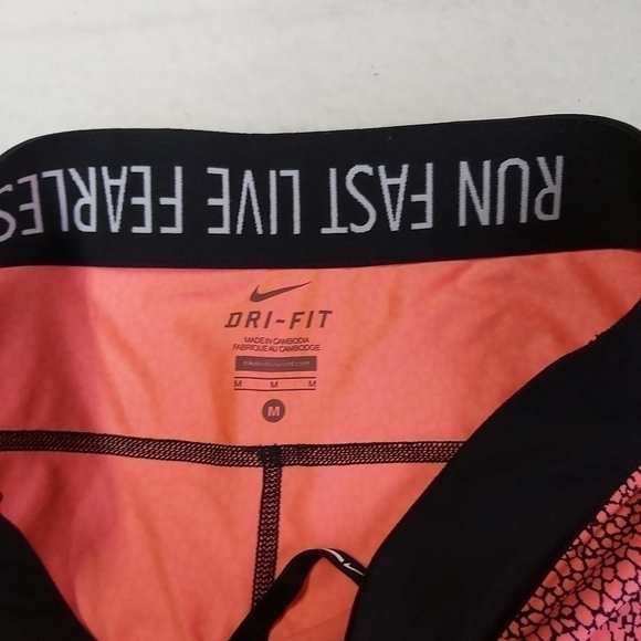 NIKE dry fit aop relay crop running tights - Picture 4 of 9